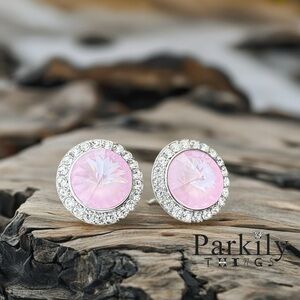 Handcrafted earrings with soft pink Swarovski crystal